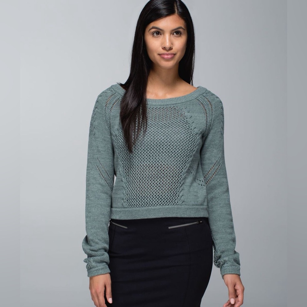 Lululemon Be Present Pullover